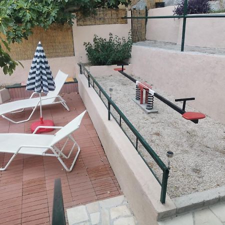 Big And Spacious Apartment In The Heart Of Omiš Eksteriør billede
