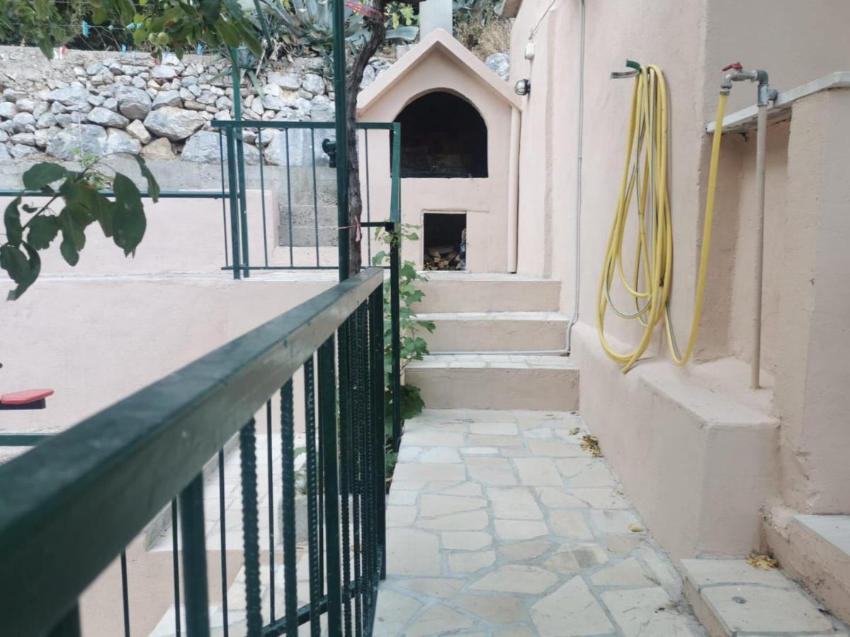 Big And Spacious Apartment In The Heart Of Omiš Eksteriør billede